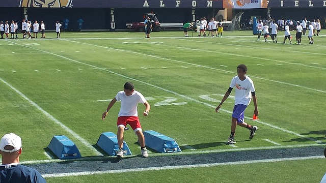 攻的策动者 攻的策动者